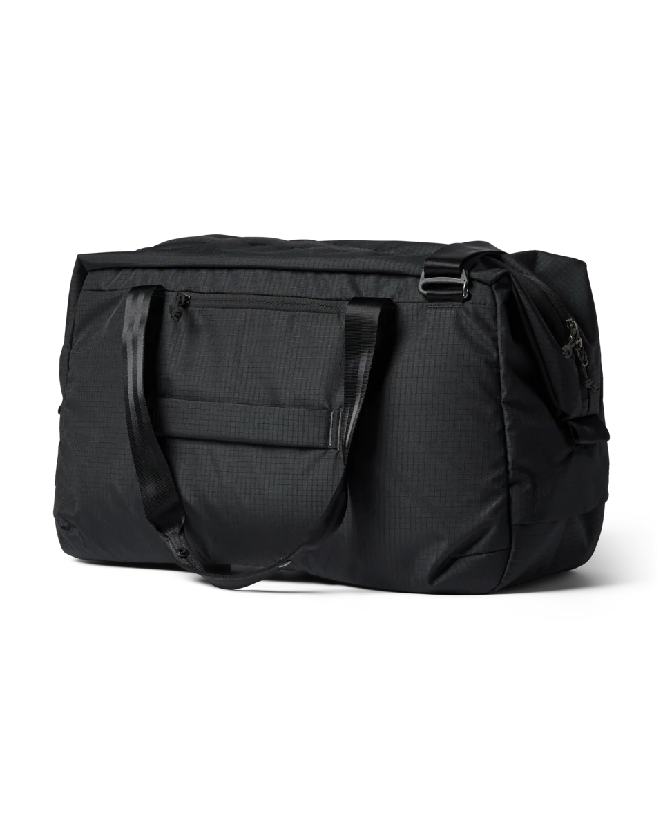 Viaje 45L Travel Duffel - Image 5
