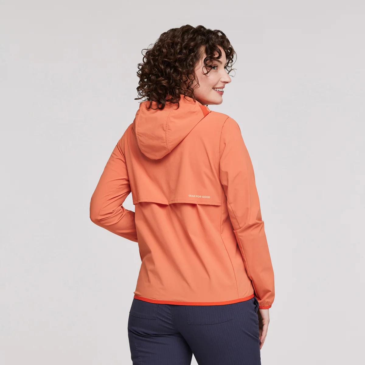 Vuelta Performance Windbreaker - Women's